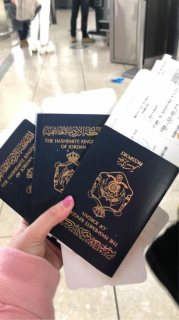 خدمات وكيل جوازات السفر ورخصة القيادة الموثوق به في عمان