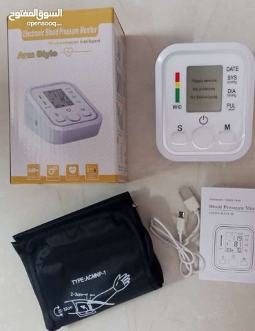 جهاز مراقبة ضغط الدم جهاز الضغط الطبي المحمول جهاز قياس ضغط الدم  2