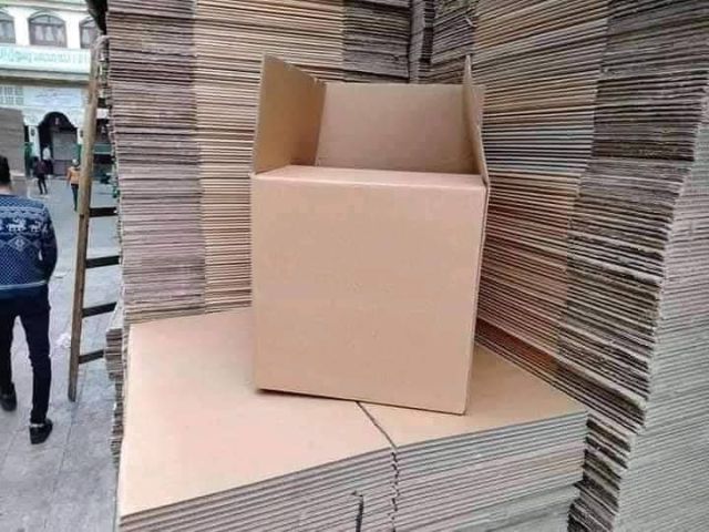 0790650506كراتين لبيع جميع المقاسات الكبيرة والصغيرة 