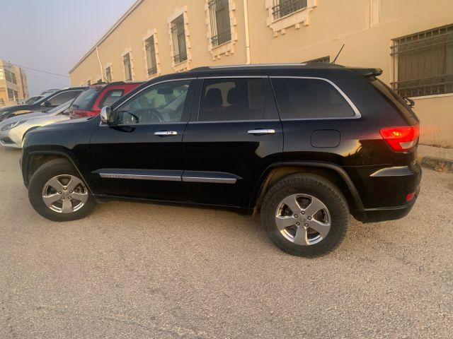 جيــــب جــراند شيــروكي 2011 فحــــص كـامــل مميــــز ة للبيـــع 4