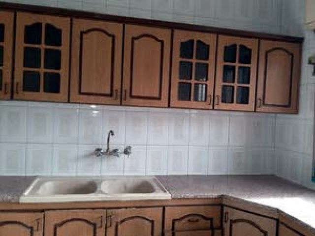 شقة للبيع جبل الحسين 4