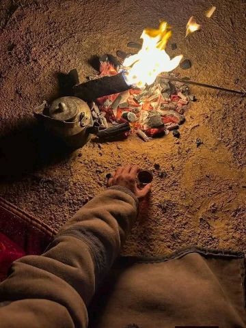 شاب أرغب وأبحث عن سيدة جادة