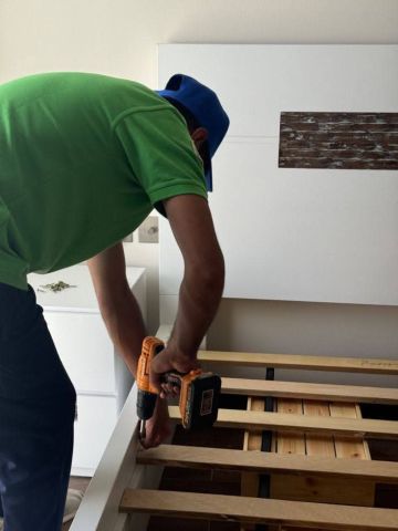 احصل على تجربة نقل أثاث مريحة مع شركة المحبة. اتصل الآن 079083105 3