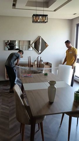 احصل على تجربة نقل أثاث مريحة مع شركة المحبة. اتصل الآن 079083105 5