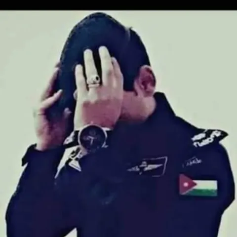 شاب يبحث عن امراه لعلاقه جاده وصادقه في اربد  2