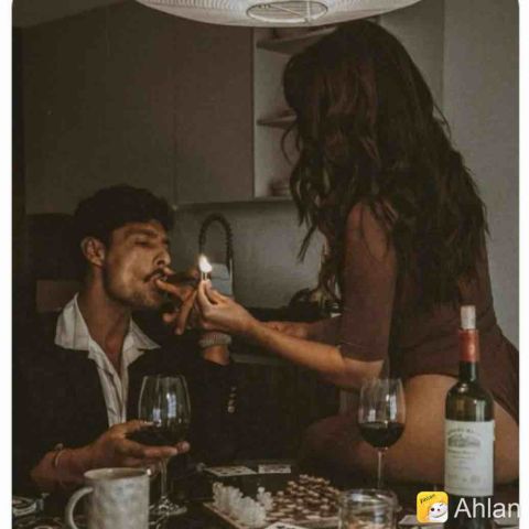 مسا الورد أنا شاب مصري مقيم في عمان اتمنا التعرف على صديقه لعل اص 3